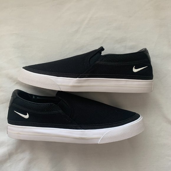 Nike Women's Court Legacy- Size 7 1/2 - Picture 3 of 4